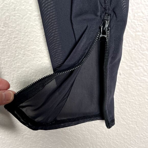 FP Movement Sz M Betty Legging Black Pink Zippers Yoga Dance Surf Run - Picture 6 of 10